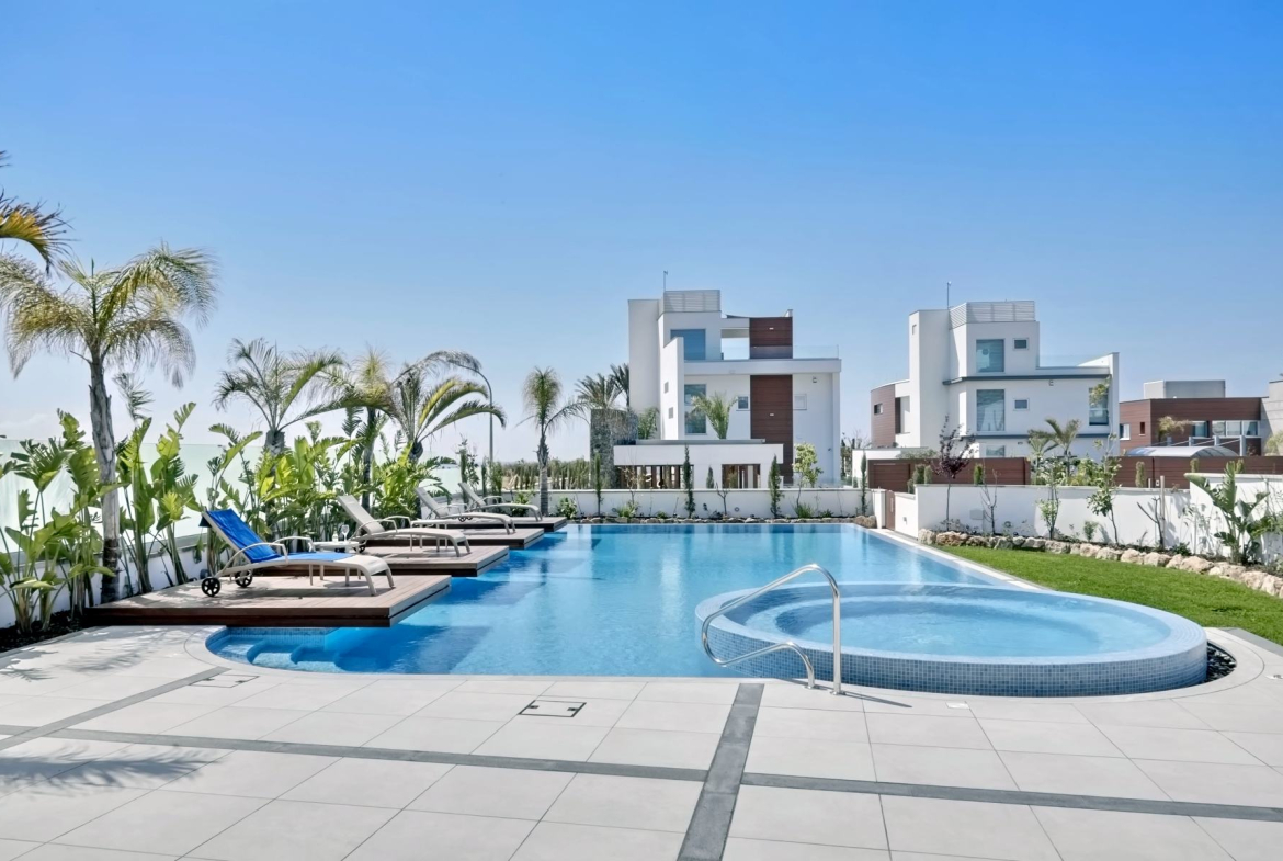 Sestosobna vila Ayia Napa (26)